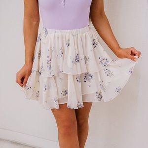Vintage Ivory Floral
